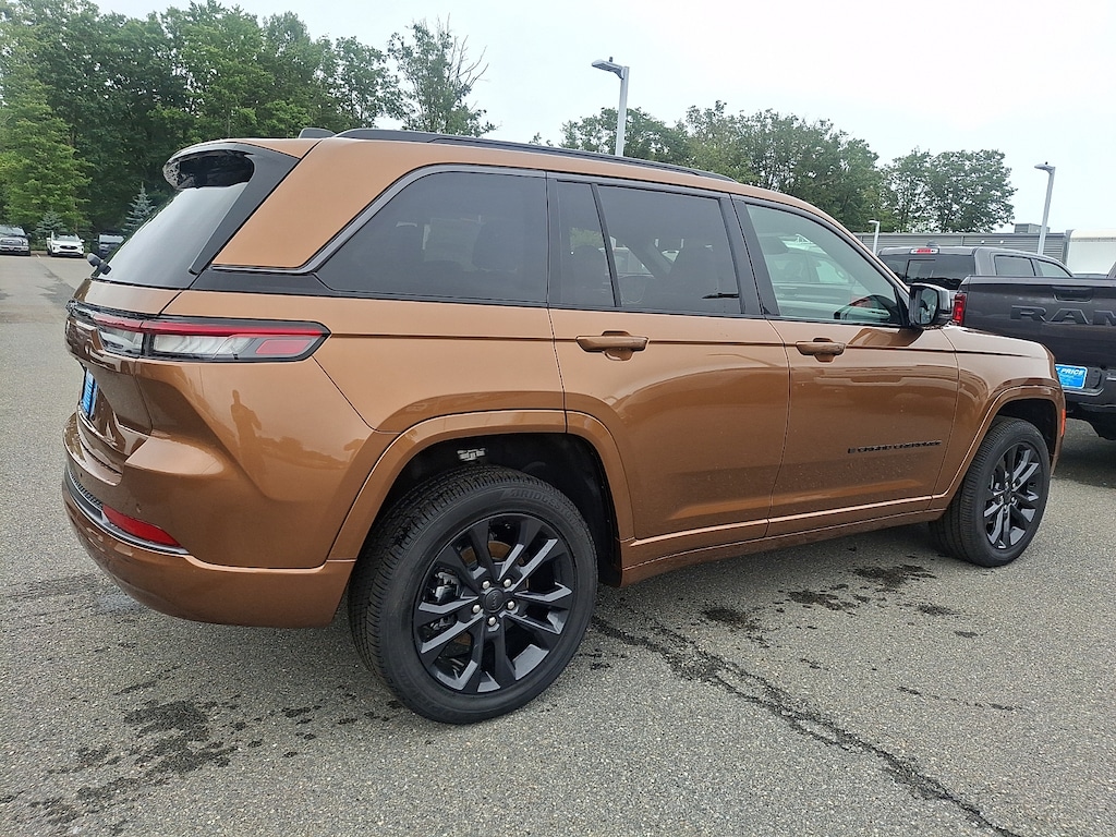 New 2026 Jeep Grand Cherokee Limited Reserve 4x4 Sport Utility