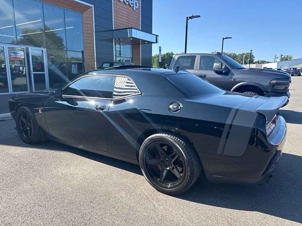 Used 2016 Dodge Challenger R/T Scat Pack Coupe