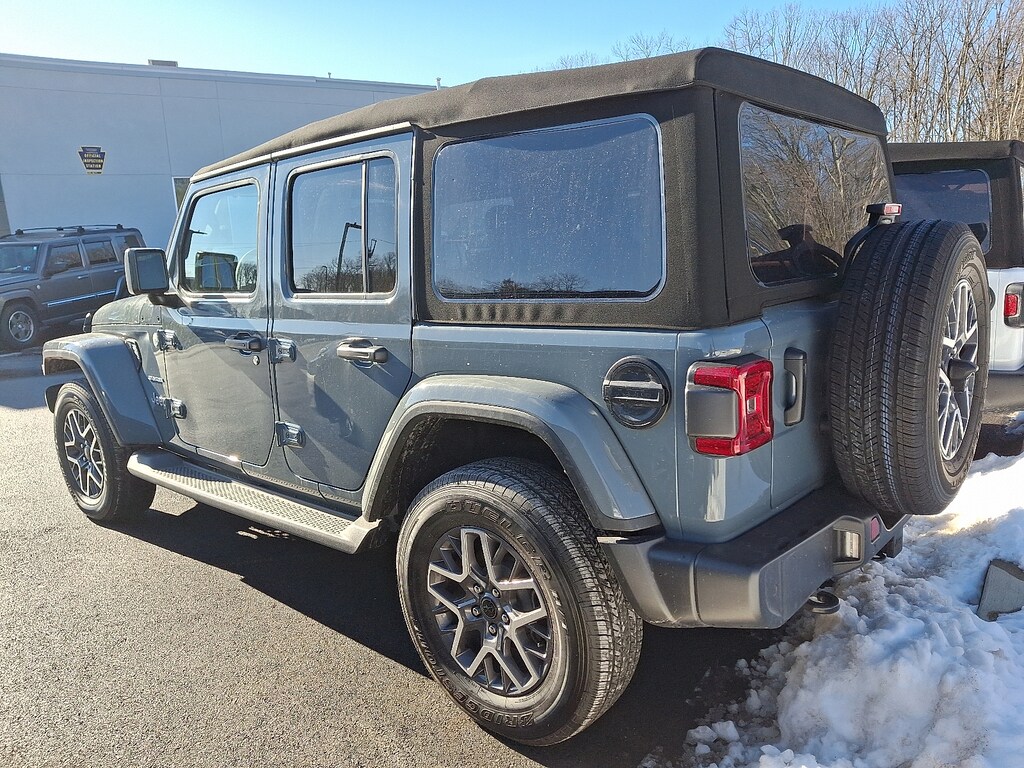 Used 2024 Jeep Wrangler Sahara SUV