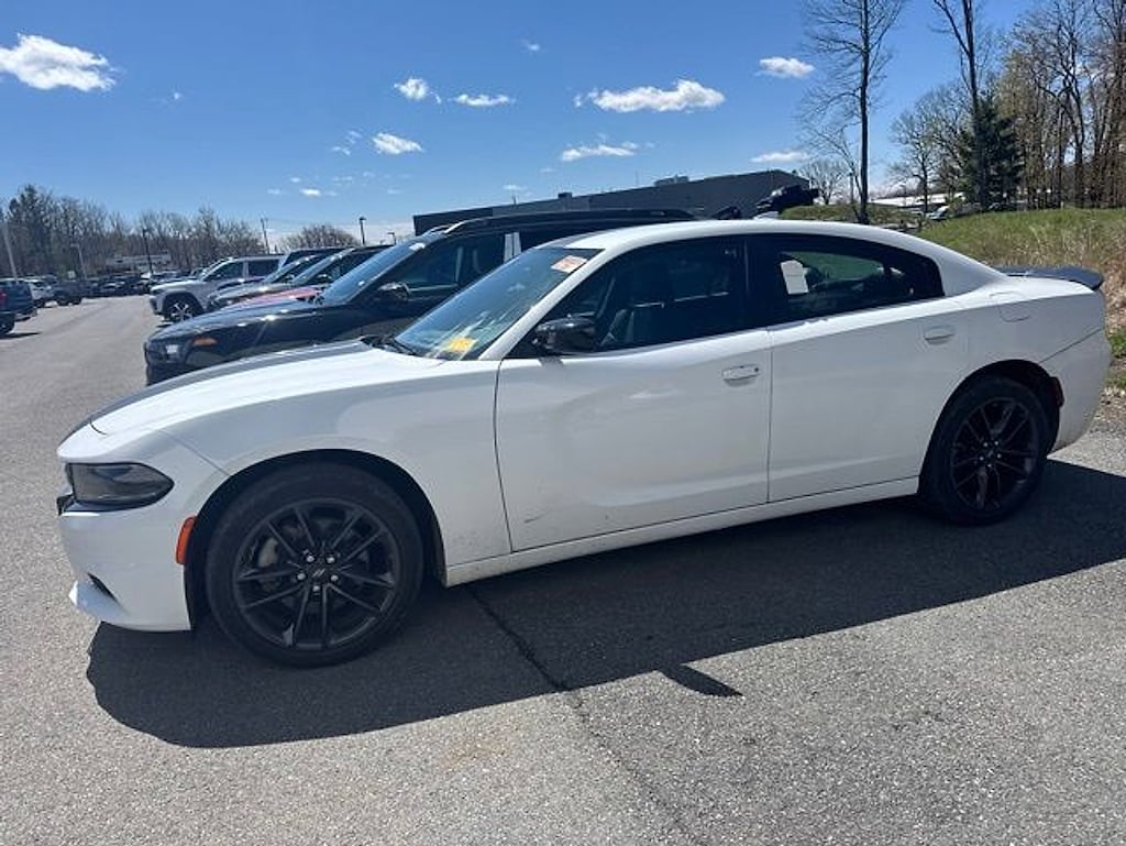 Used 2022 Dodge Charger SXT Sedan