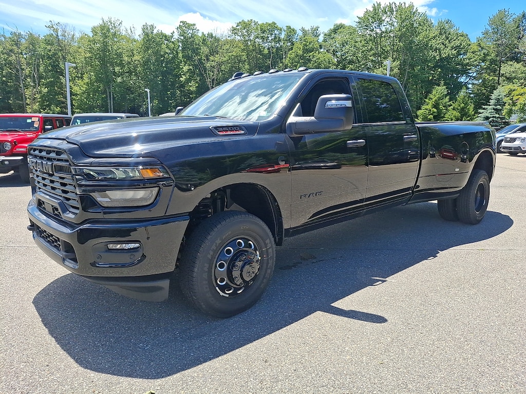 New 2026 Ram 3500 Big Horn Crew Cab 4x4 8 Box Pickup