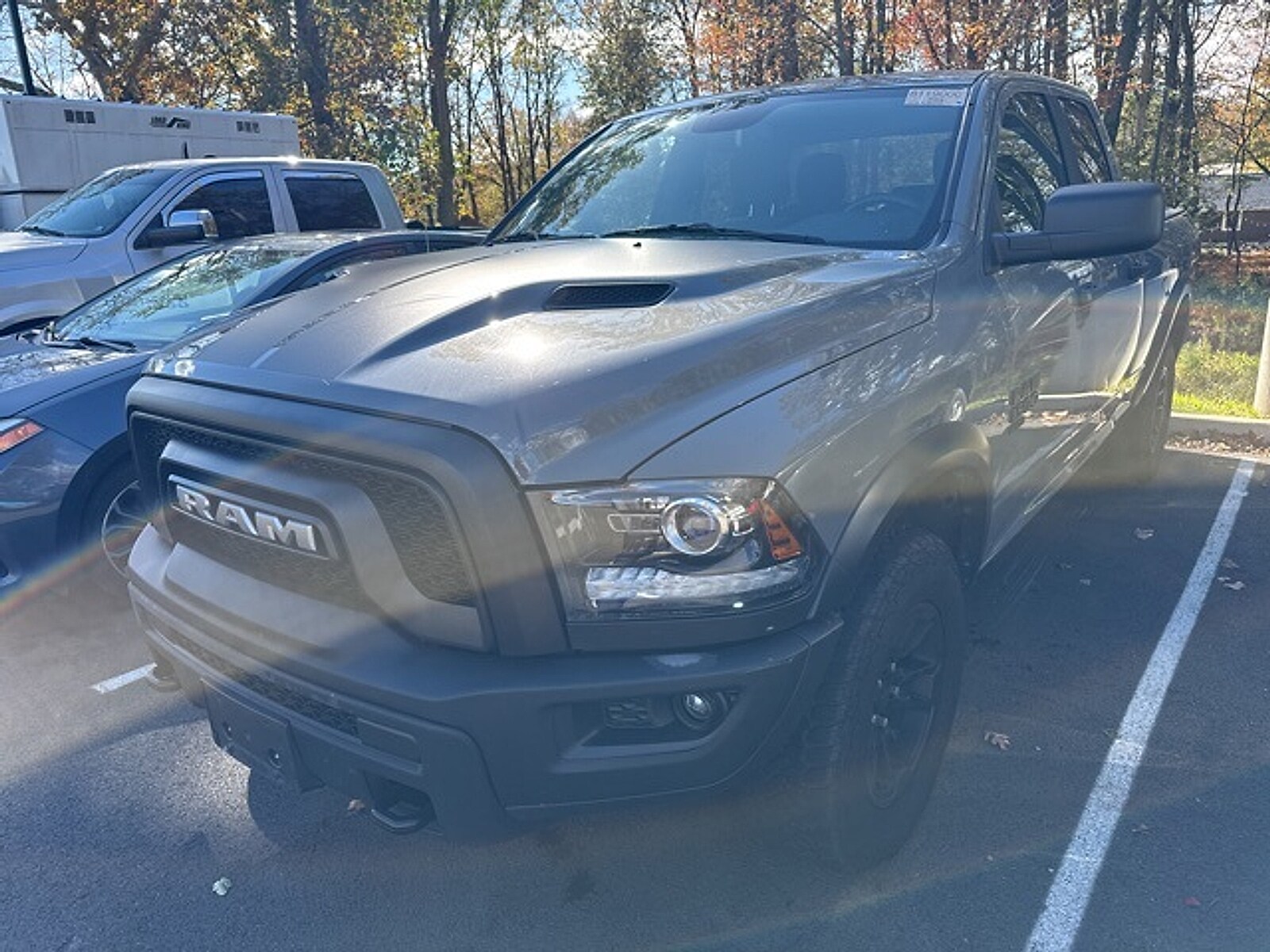 2022 Ram 1500 Classic SLT photo 3