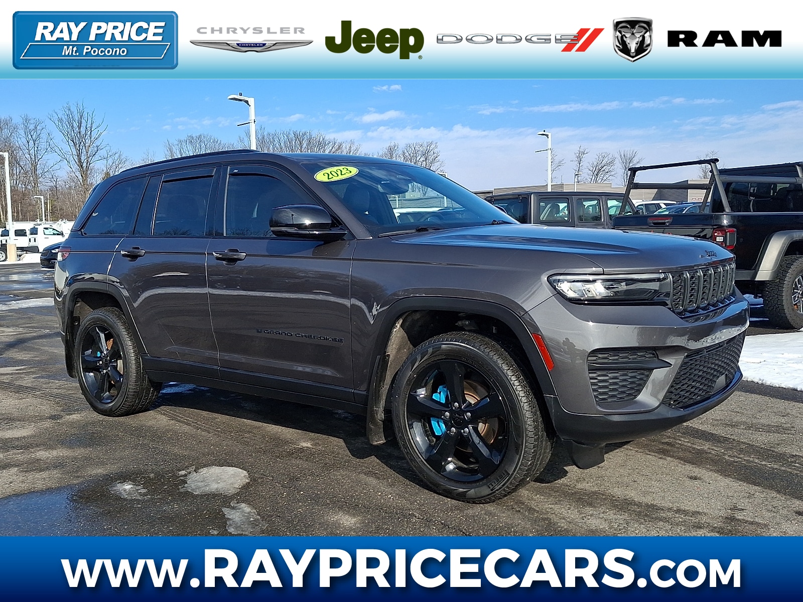 2023 Jeep Grand Cherokee Altitude's photo