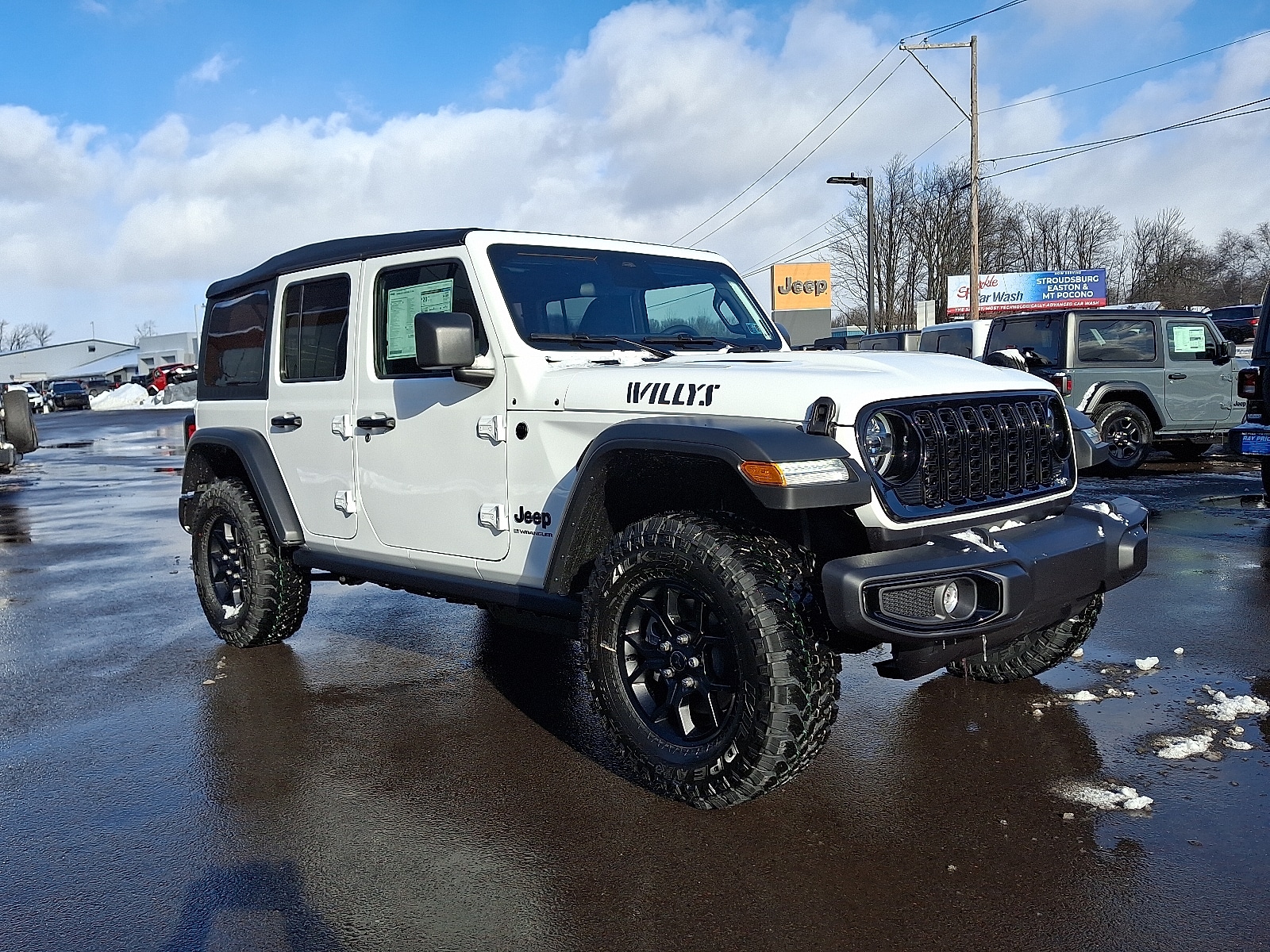 2026 Jeep Wrangler 4-Door Willys's photo
