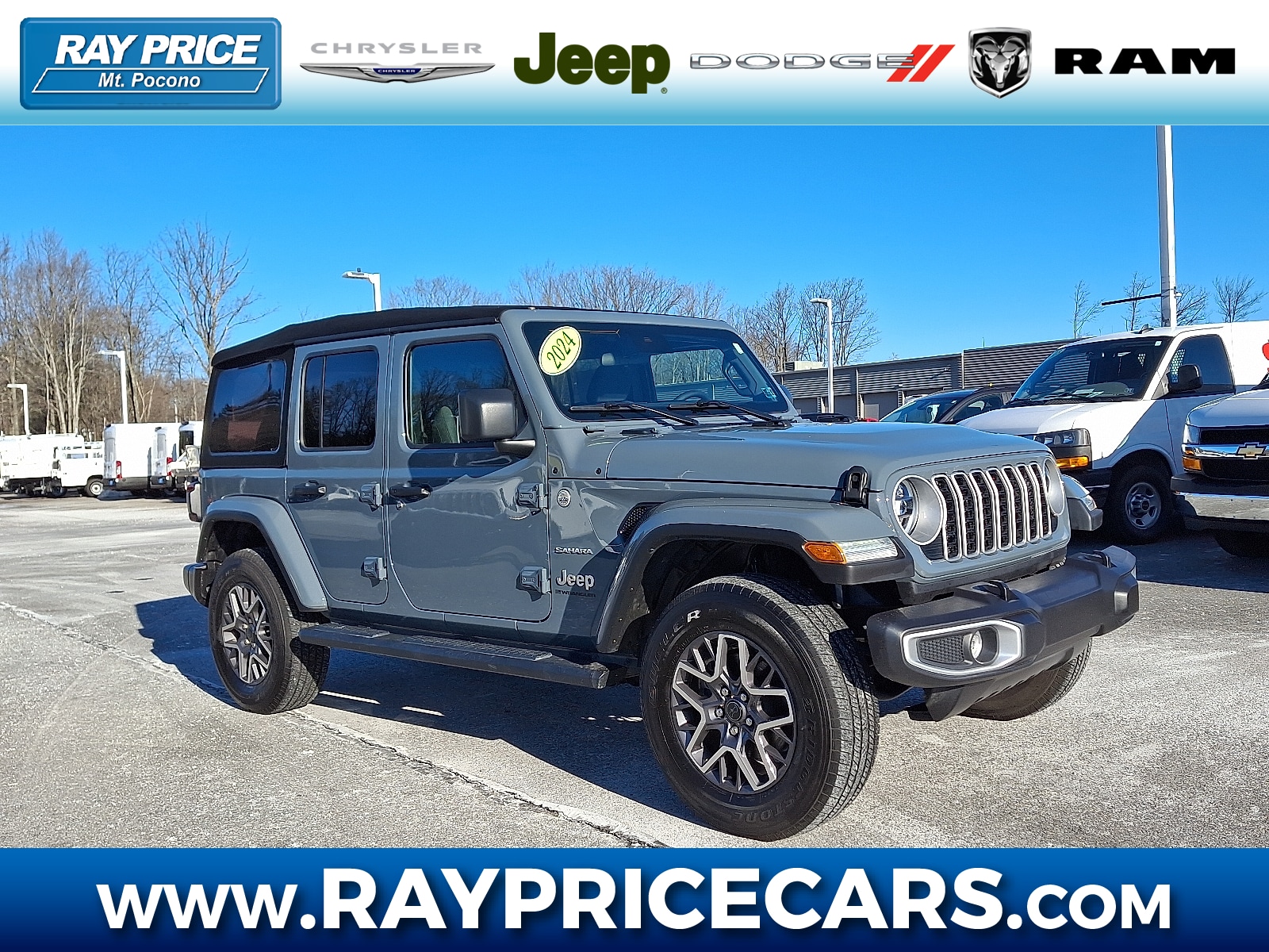 2024 Jeep Wrangler 4-Door Sahara's photo