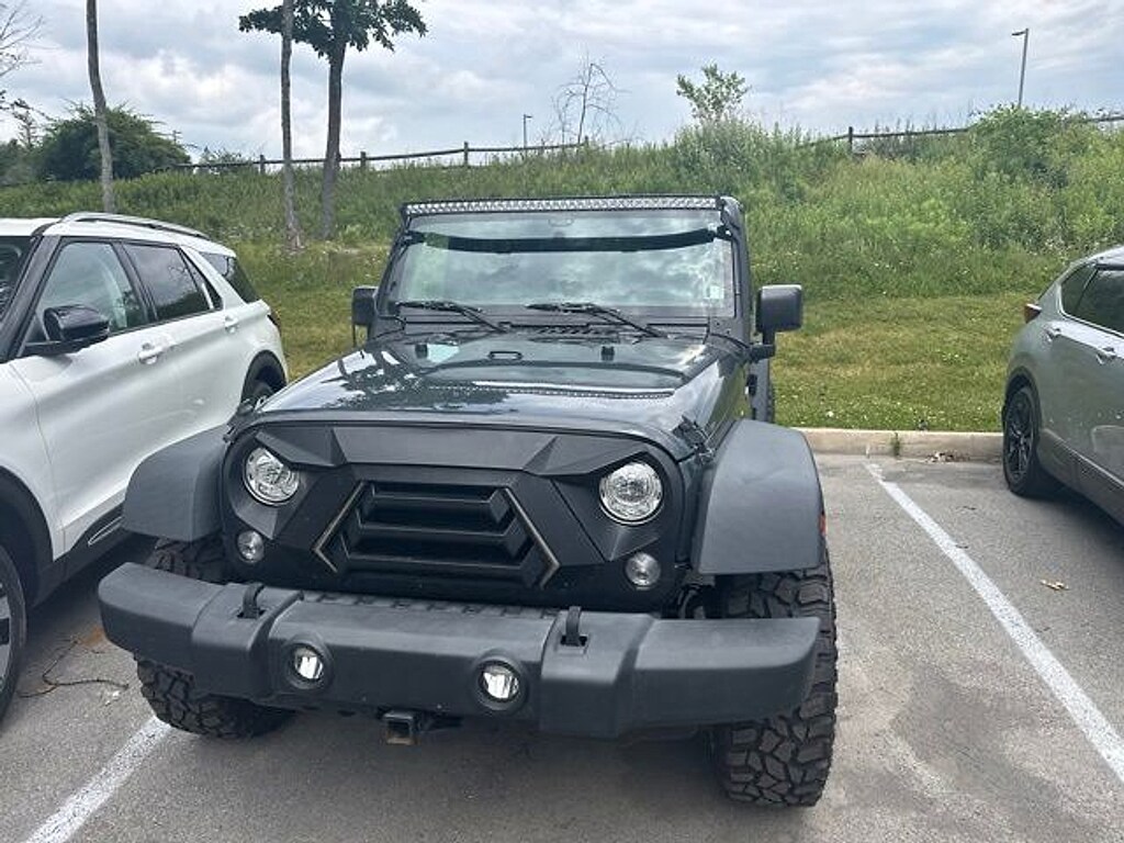 Used 2017 Jeep Wrangler JK Unlimited Sport 4x4 SUV