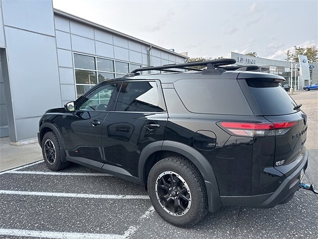 Used 2024 Nissan Pathfinder Rock Creek SUV
