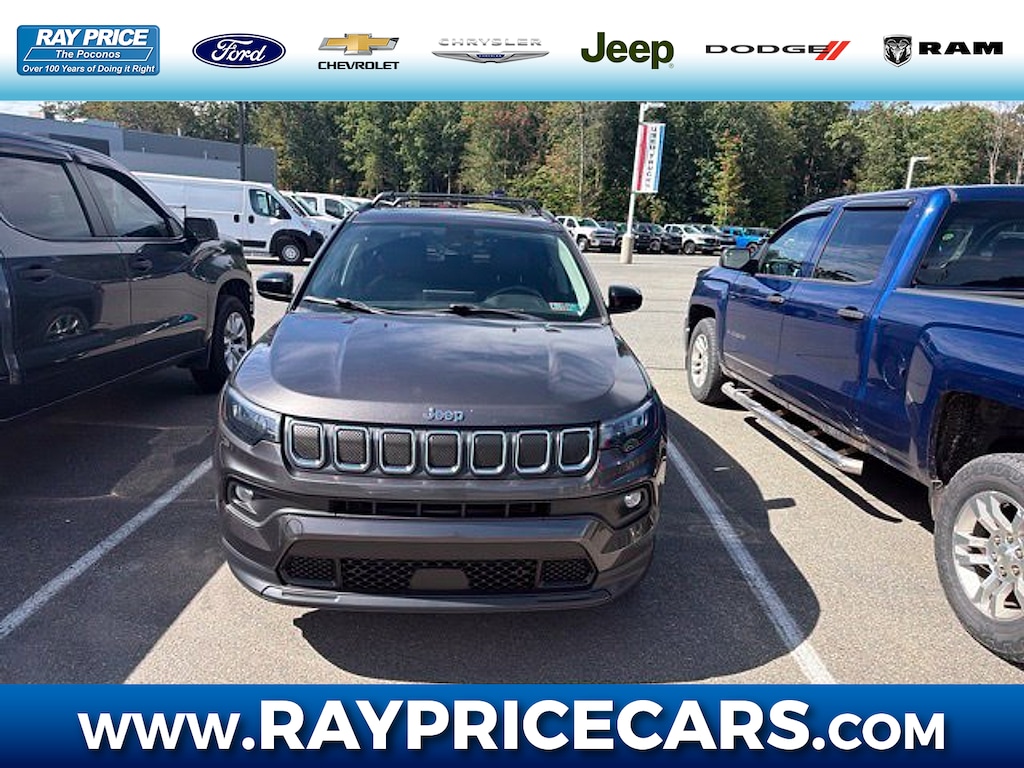 Used 2022 Jeep Compass Latitude Lux SUV