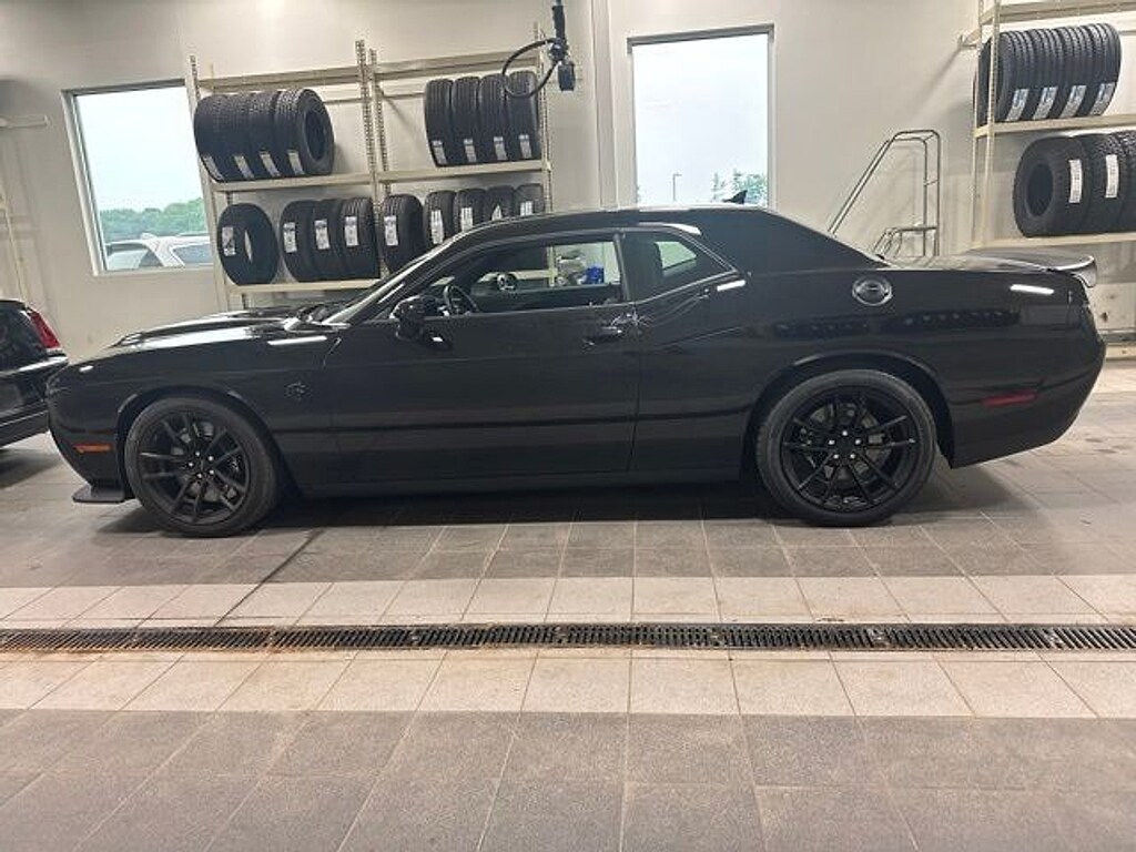 Used 2023 Dodge Challenger SRT Hellcat Coupe