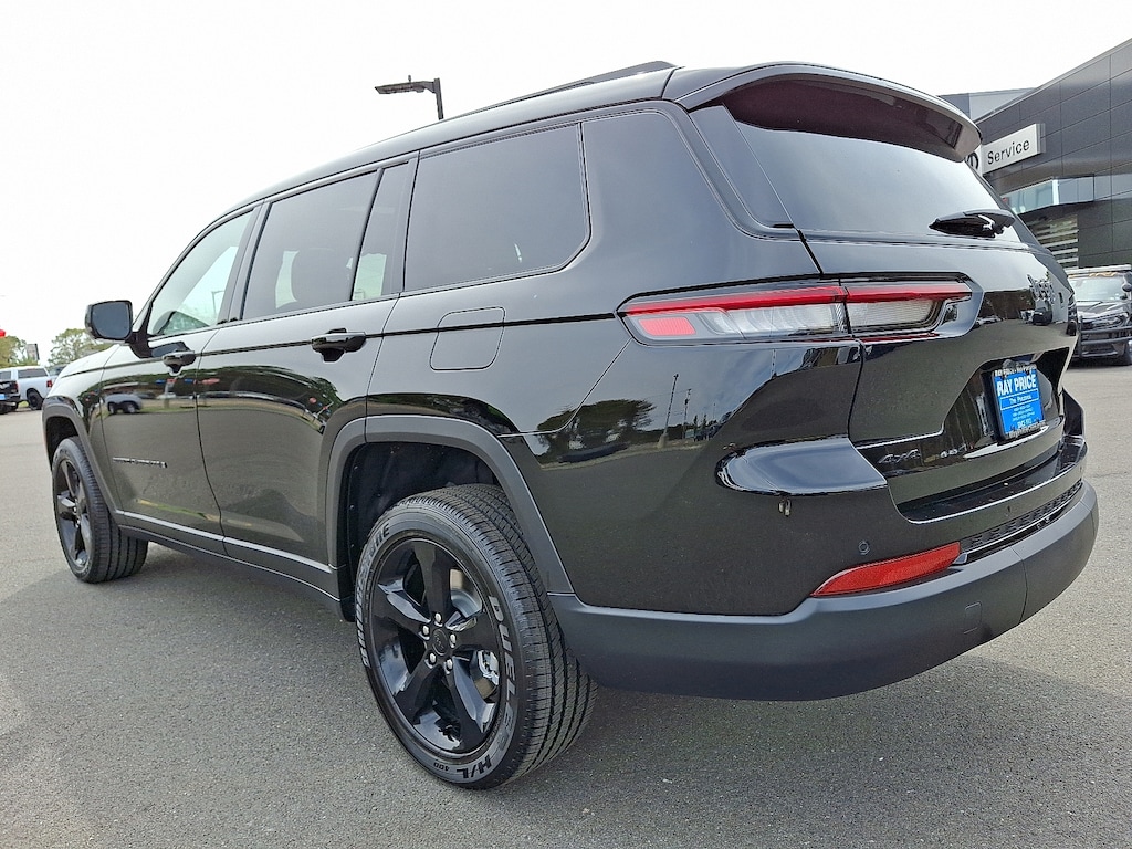 New 2025 Jeep Grand Cherokee L Altitude X 4x4 Sport Utility