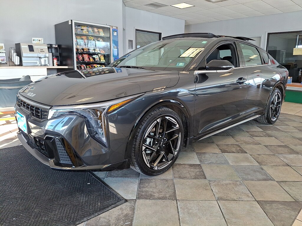 Used 2025 Kia K4 GT-Line Sedan
