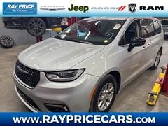 2024 Chrysler Pacifica Touring L Van Passenger Van