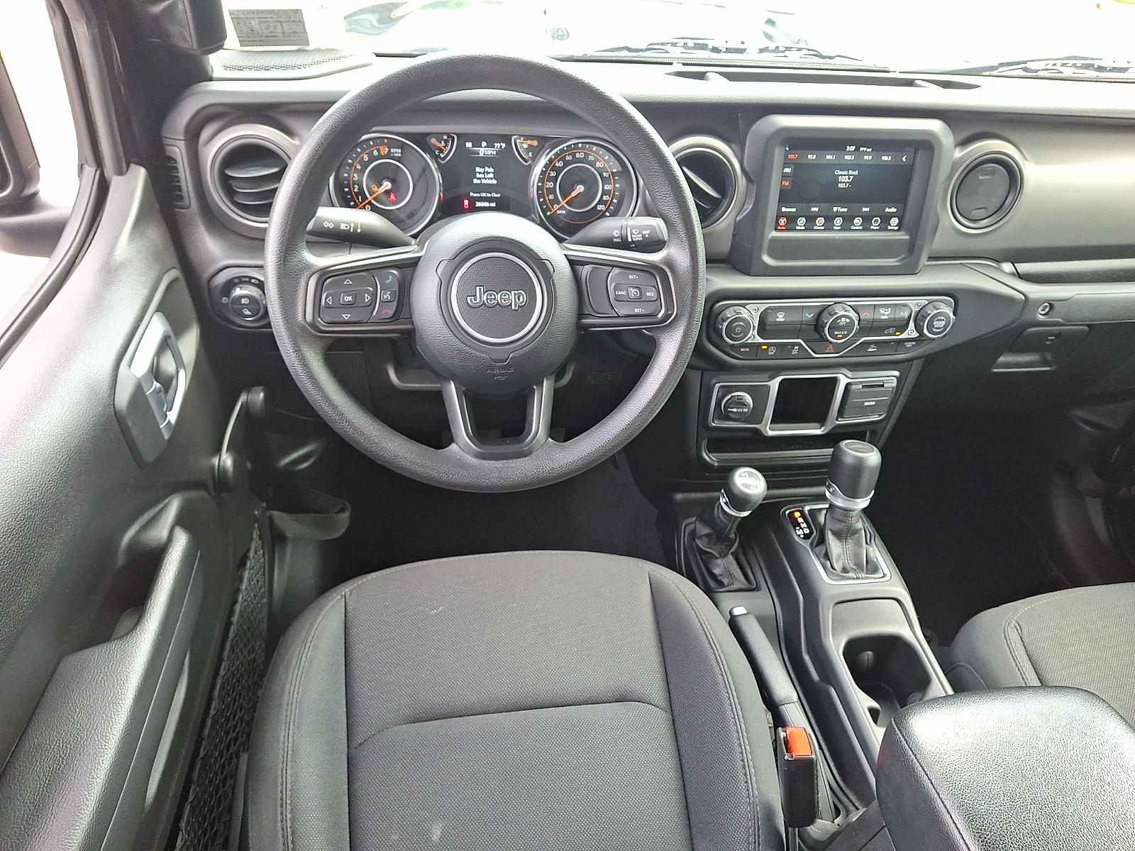 Photo 11