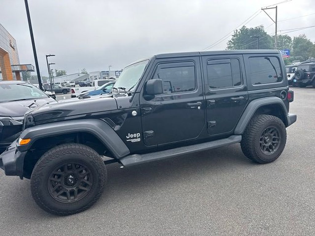 Used 2021 Jeep Wrangler Unlimited Sport SUV