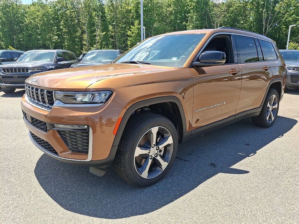 New 2026 Jeep Grand Cherokee L Limited Sport Utility