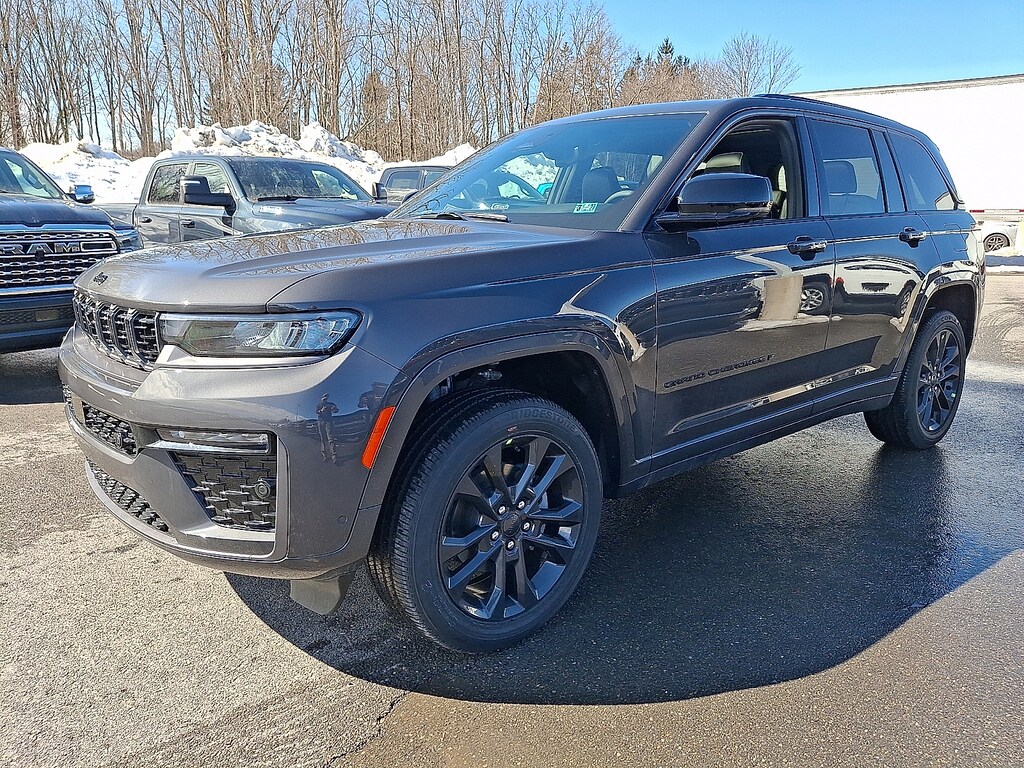 New 2026 Jeep Grand Cherokee Limited Reserve 4x4 Sport Utility