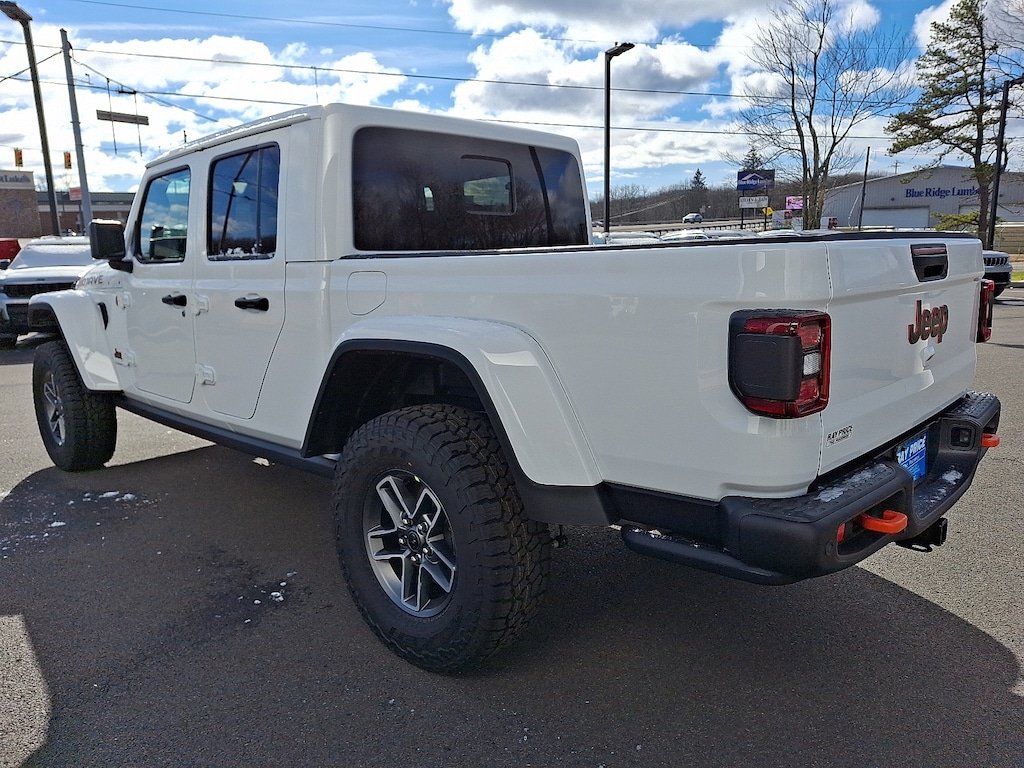 New 2026 Jeep Gladiator Mojave X 4x4 Pickup