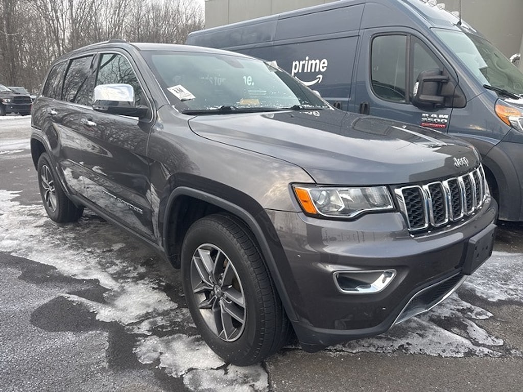 Used 2018 Jeep Grand Cherokee Limited 4x4 SUV