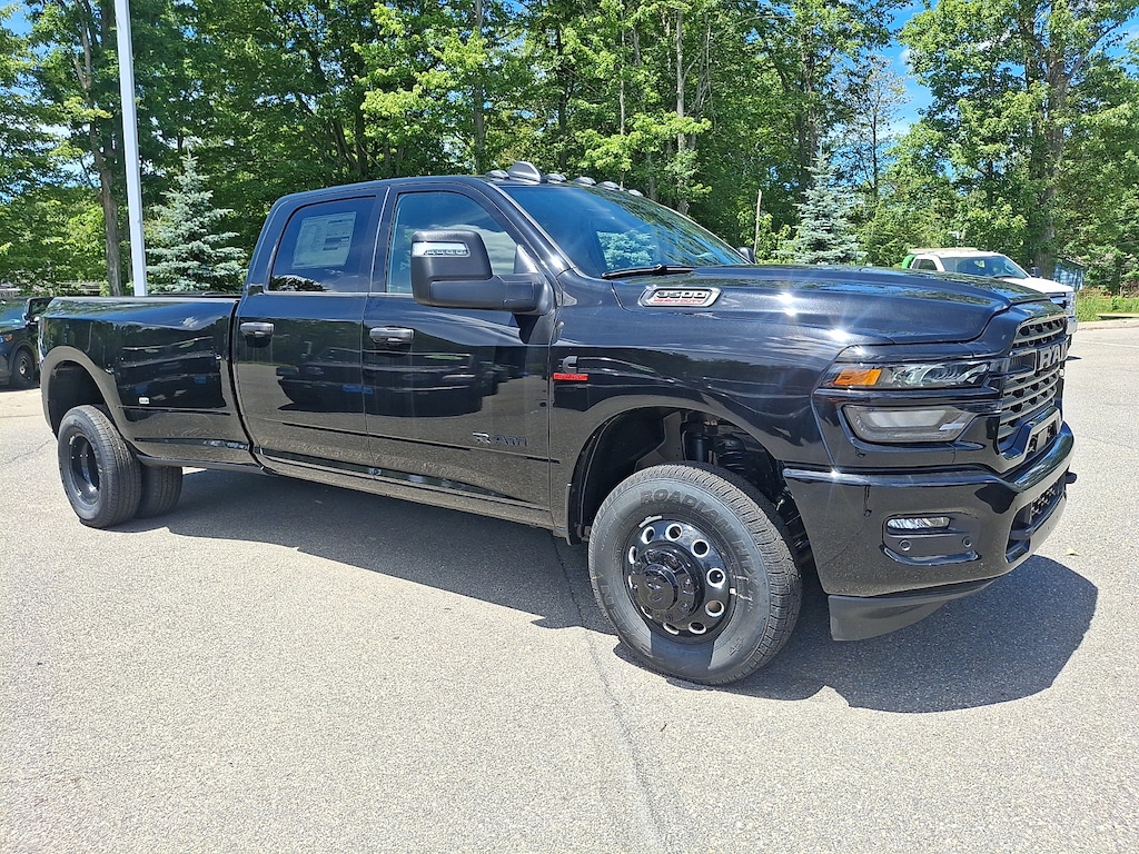 New 2026 Ram 3500 Big Horn Crew Cab 4x4 8 Box Pickup
