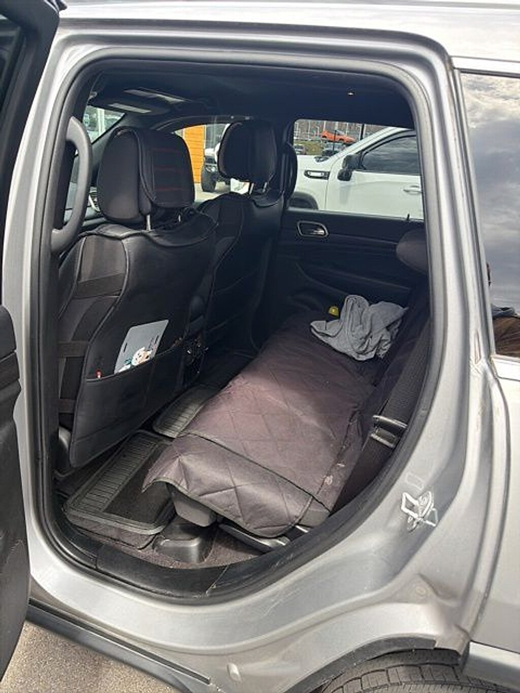 Used 2018 Jeep Grand Cherokee Laredo 4x4 SUV