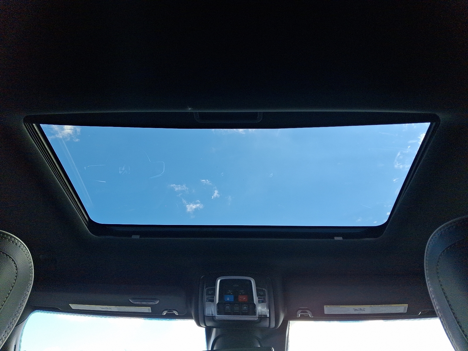 2026 RAM 2500 Laramie - Photo 10