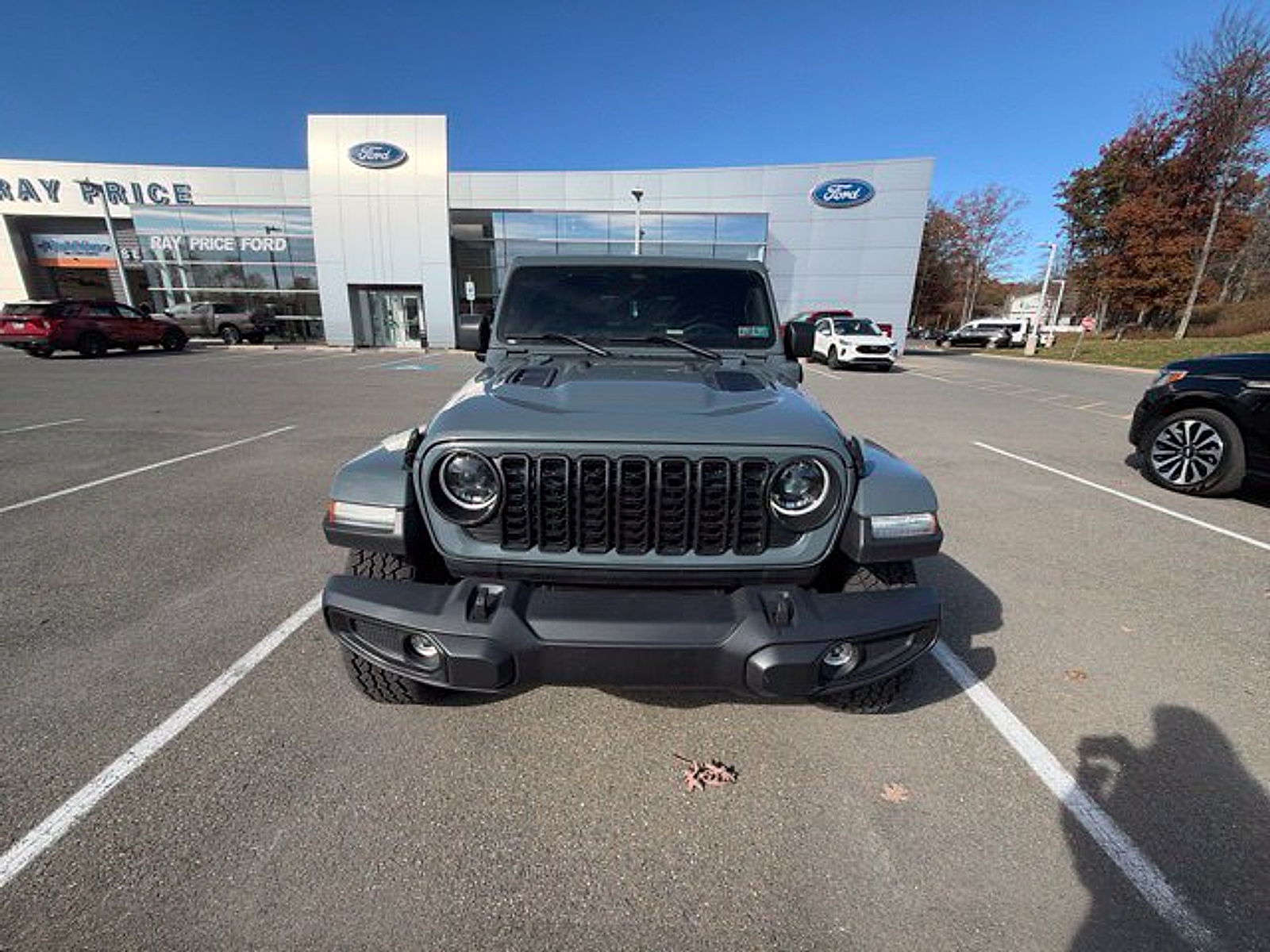 Used 2025 Jeep Wrangler 4xe Sahara SUV