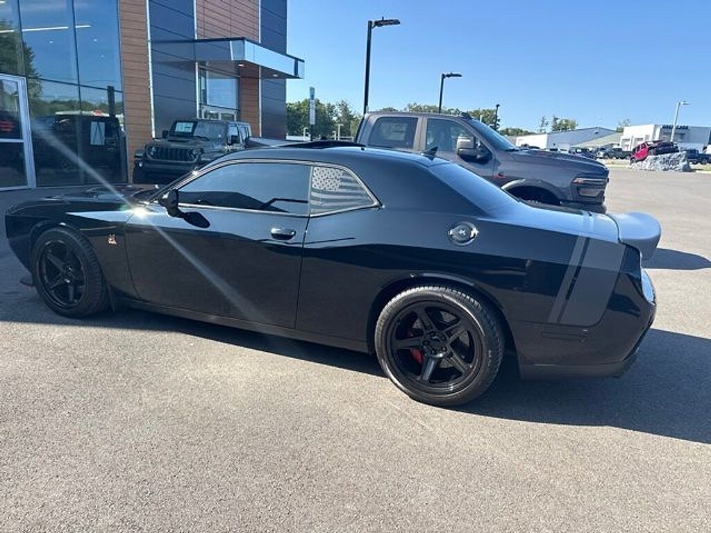 Used 2016 Dodge Challenger R/T Scat Pack Coupe