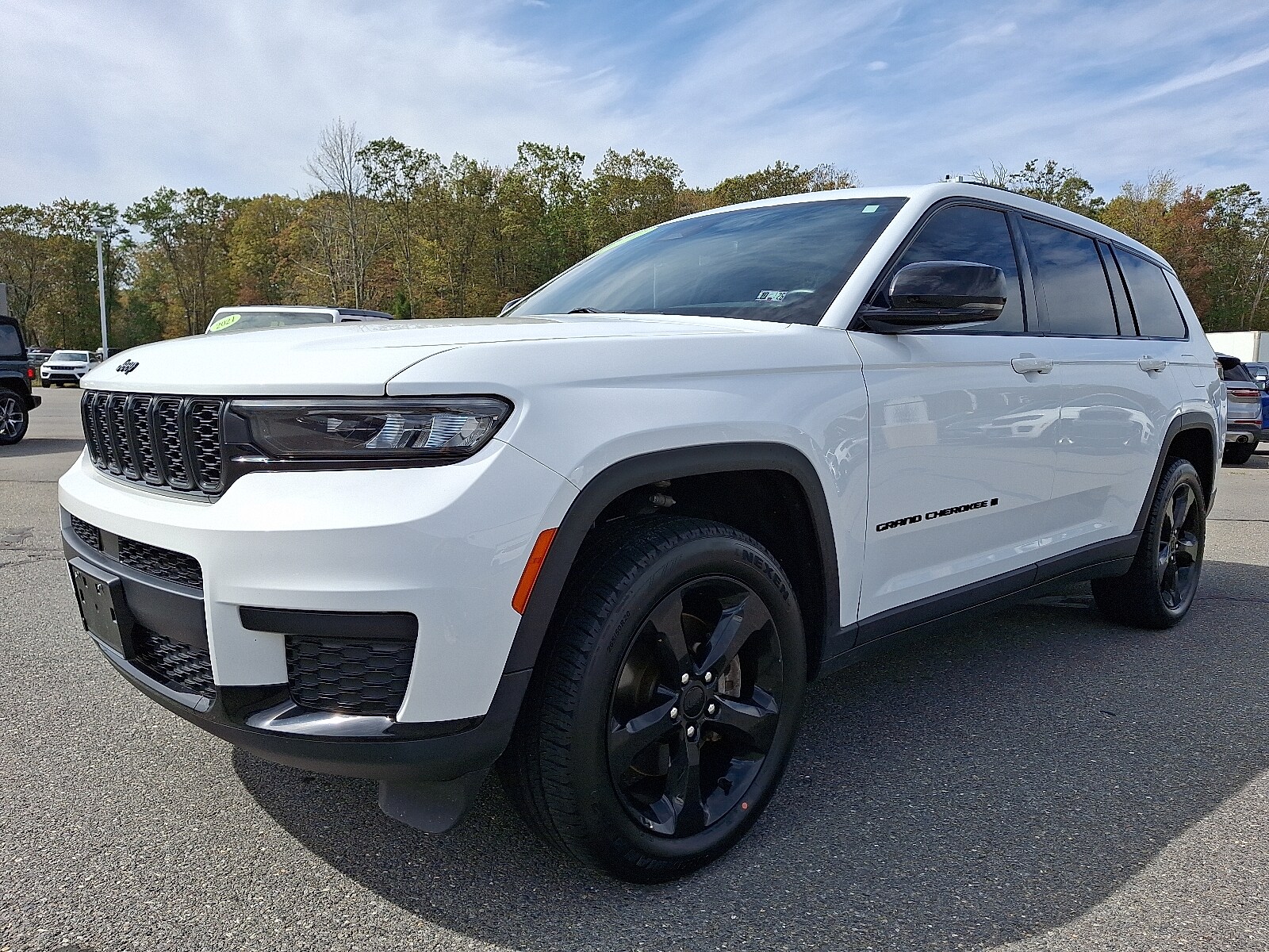 2022 Jeep Cherokee Laredo photo 3