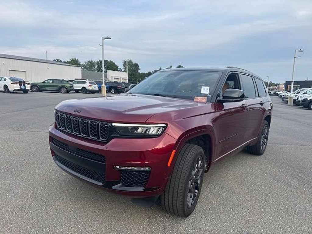 Used 2025 Jeep Grand Cherokee L Summit SUV
