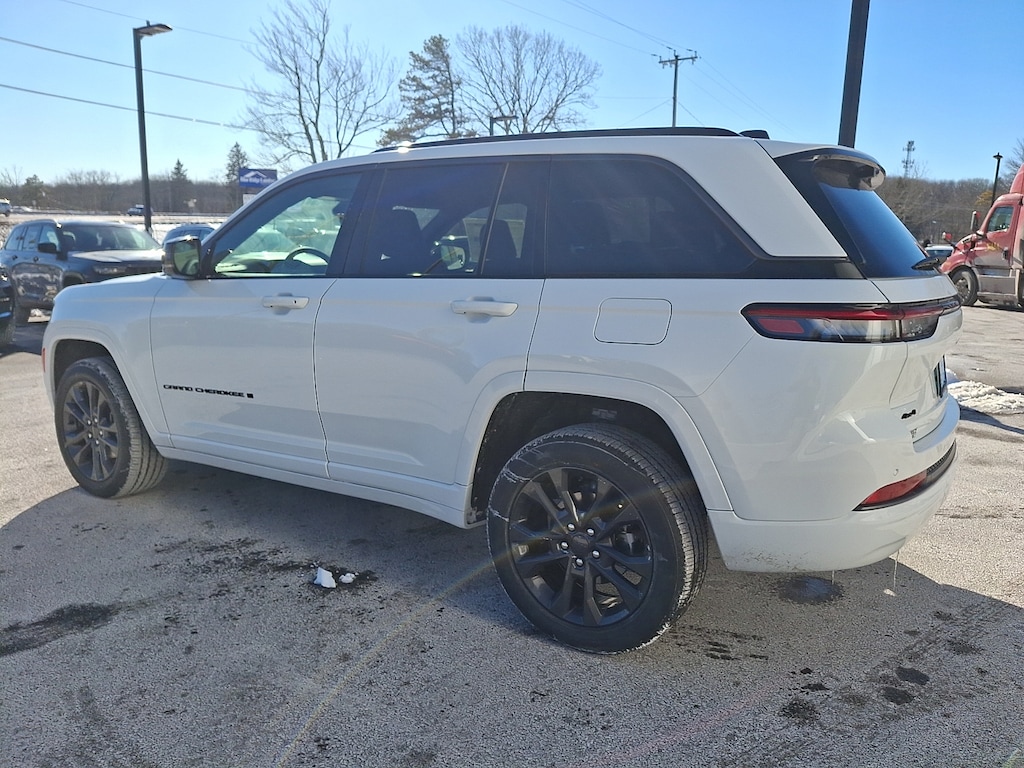 New 2026 Jeep Grand Cherokee Limited Reserve 4x4 Sport Utility