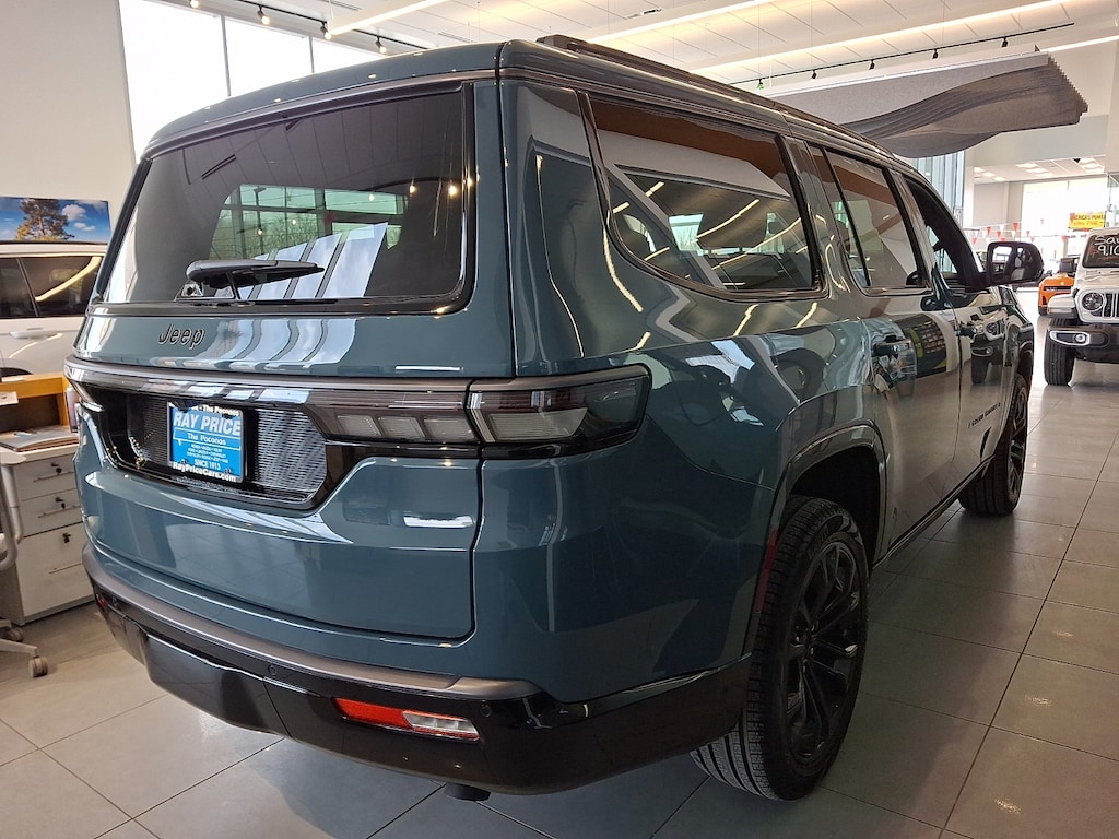 New 2026 Jeep Grand Wagoneer Summit Obsidian 4x4 Sport Utility