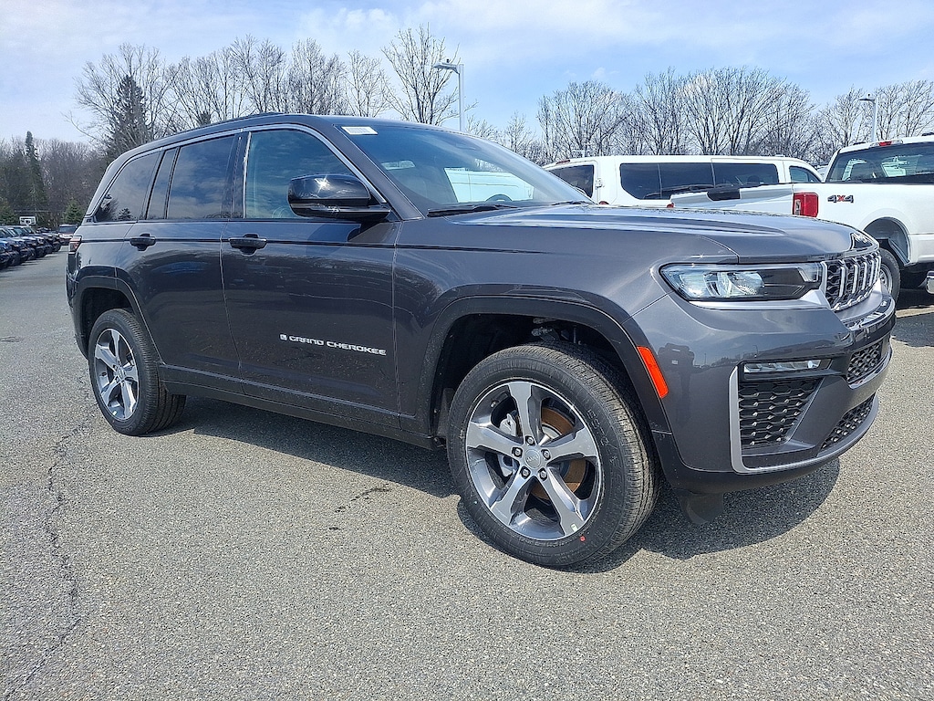 New 2026 Jeep Grand Cherokee Limited 4x4 Sport Utility
