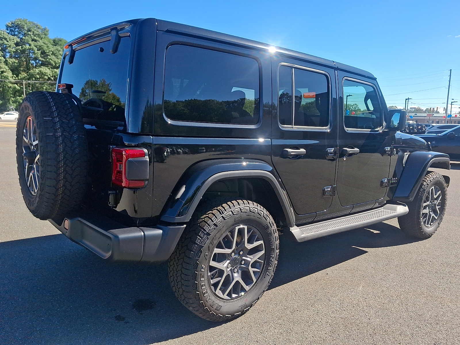 New 2026 Jeep Wrangler 4-Door Sahara 4x4 Sport Utility