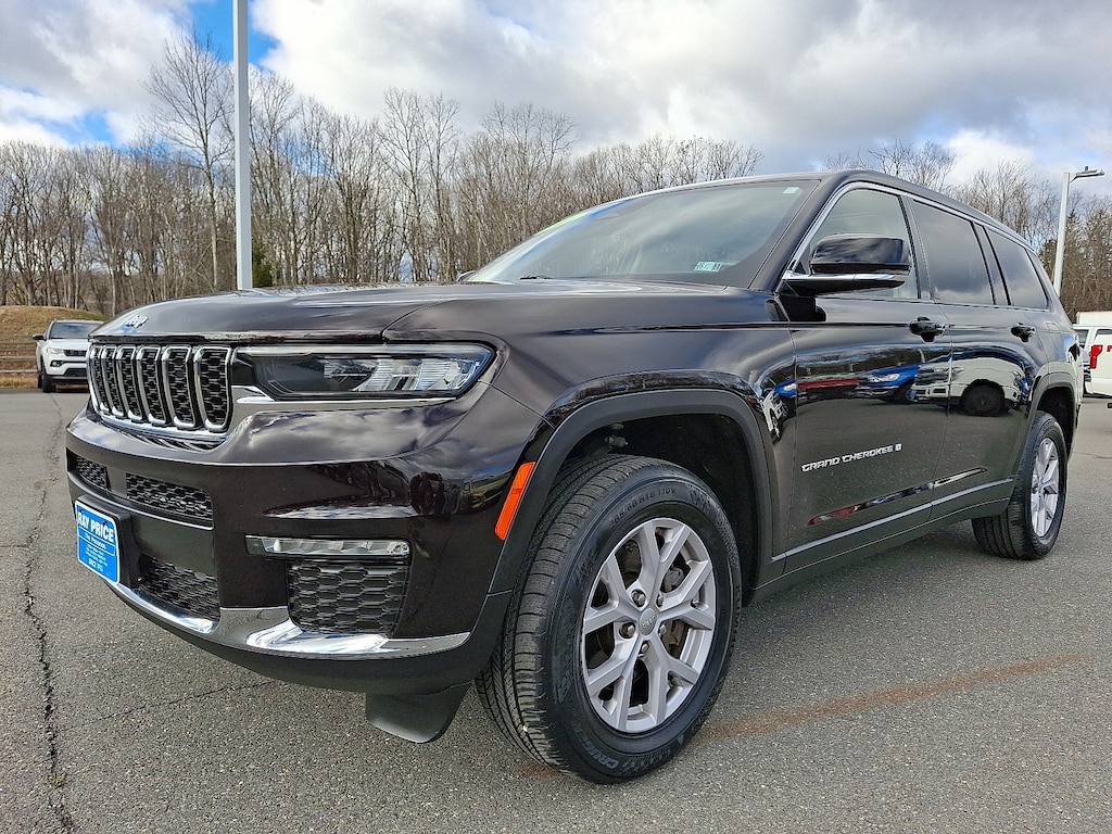 Used 2022 Jeep New Grand Cherokee Limited SUV
