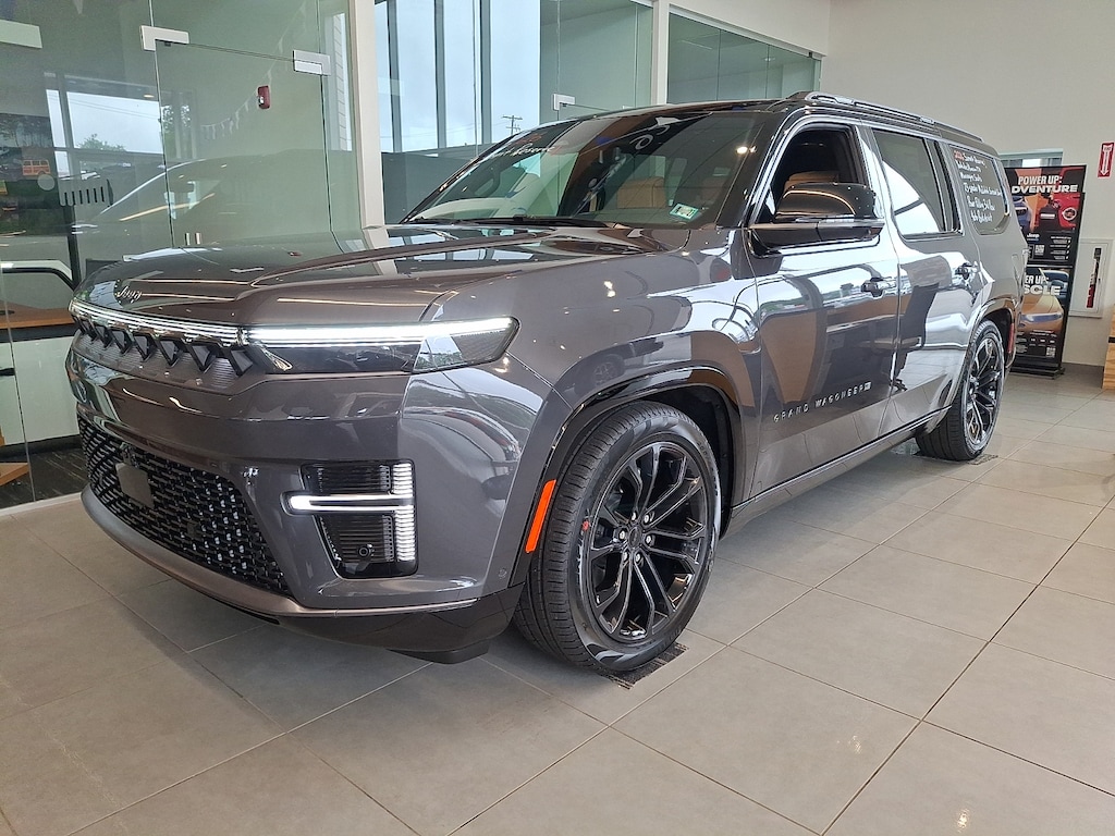 New 2026 Jeep Grand Wagoneer Summit Reserve 4x4 Sport Utility
