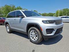 2025 Jeep Grand Cherokee Laredo X 4x4 Sport Utility