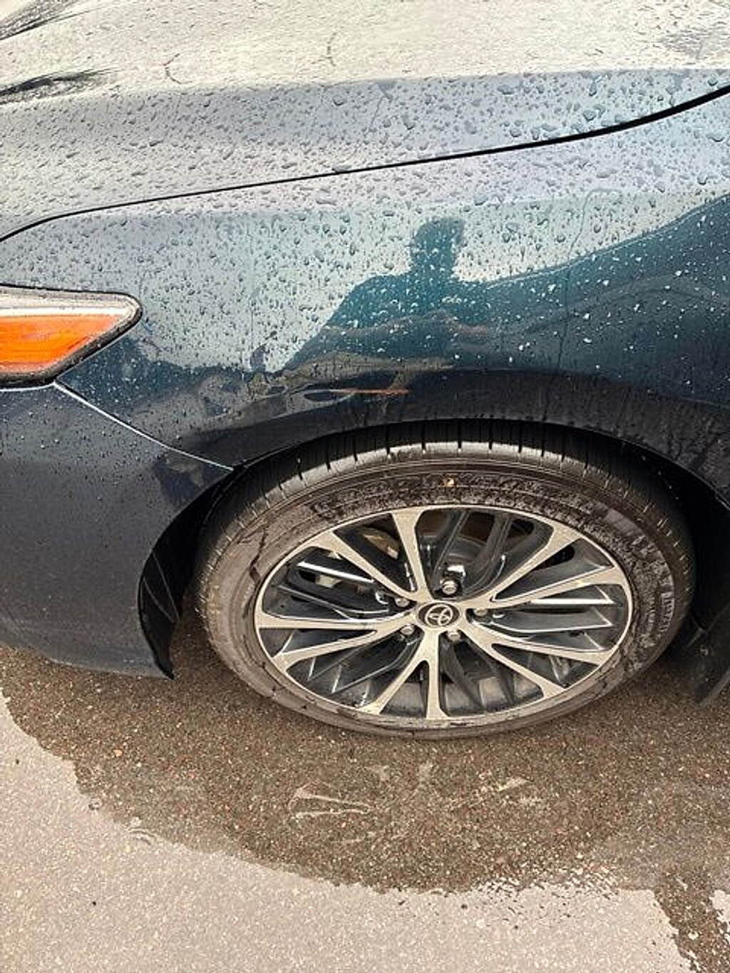 Used 2020 Toyota Camry SE Sedan