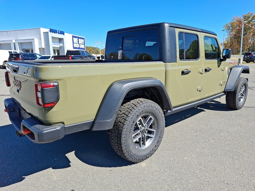 New 2025 Jeep Gladiator Mojave Pickup