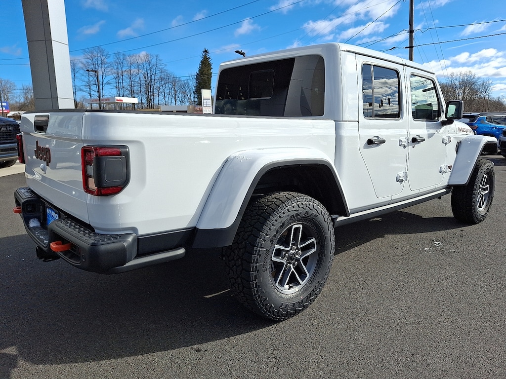New 2026 Jeep Gladiator Mojave X 4x4 Pickup