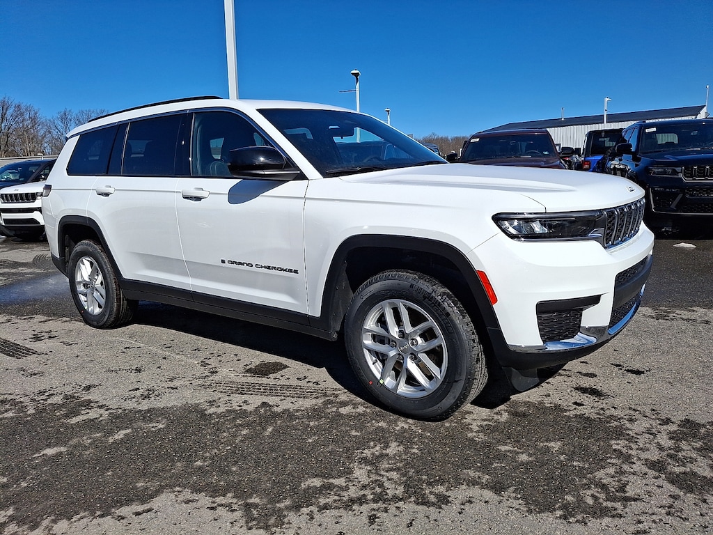 New 2026 Jeep Grand Cherokee L Altitude 4x4 Sport Utility
