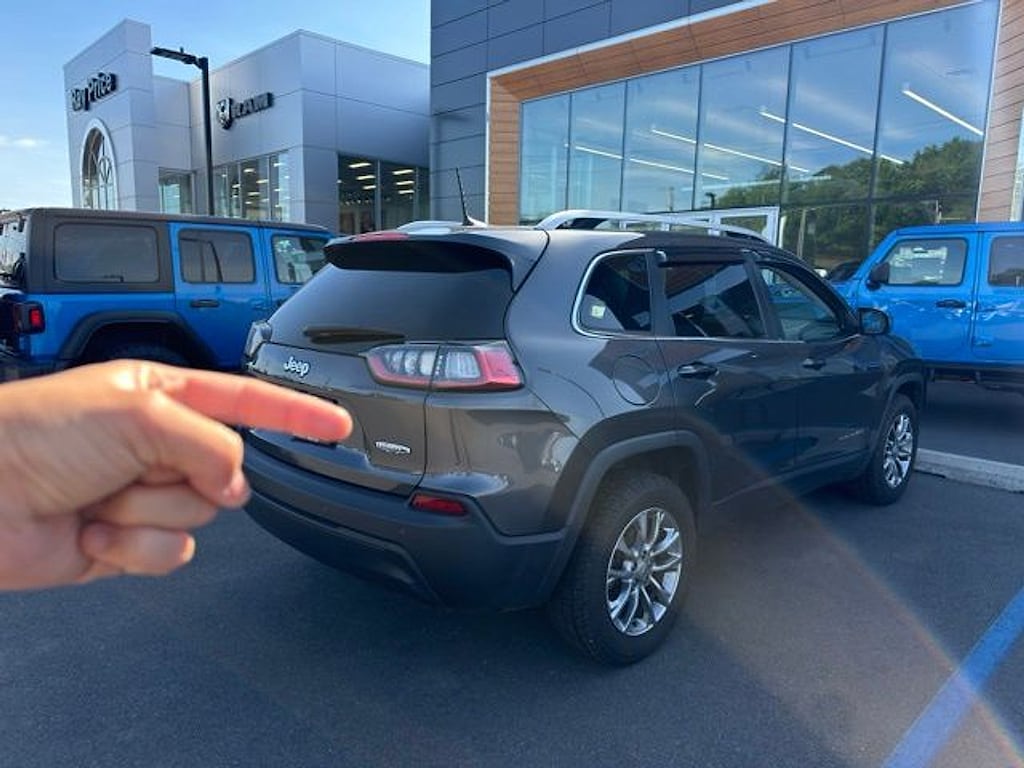 Used 2020 Jeep Cherokee Latitude Plus SUV