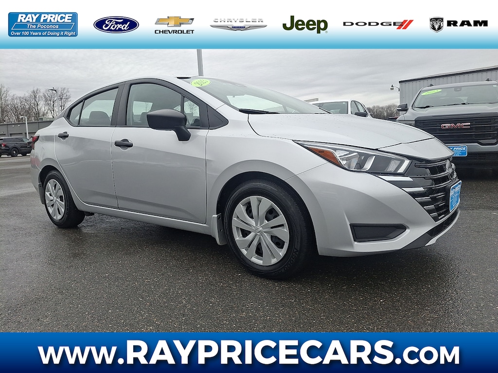 Used 2023 Nissan Versa 1.6 S Sedan