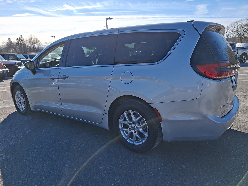 Certified 2024 Chrysler Pacifica Touring L Van Passenger Van