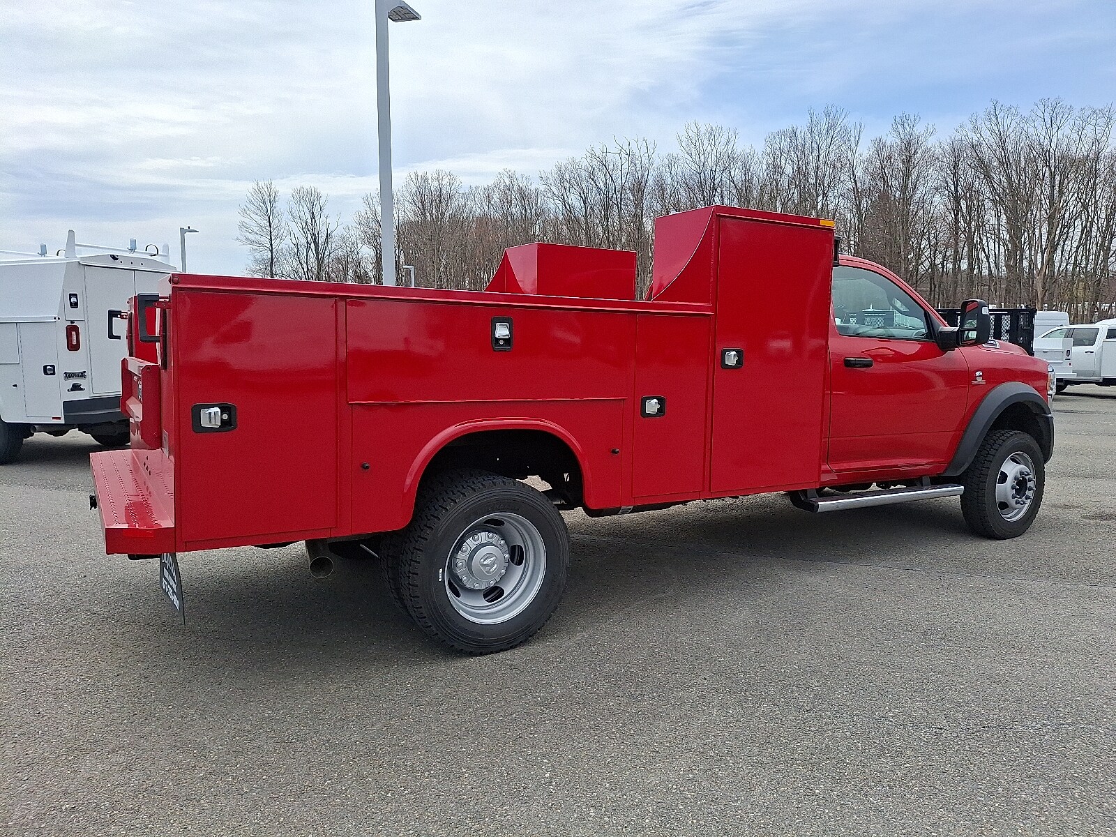 2024 Ram 5500 Tradesman SLT photo 4