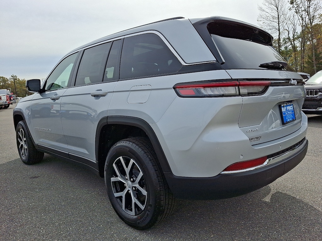 New 2025 Jeep Grand Cherokee Limited 4x4 Sport Utility