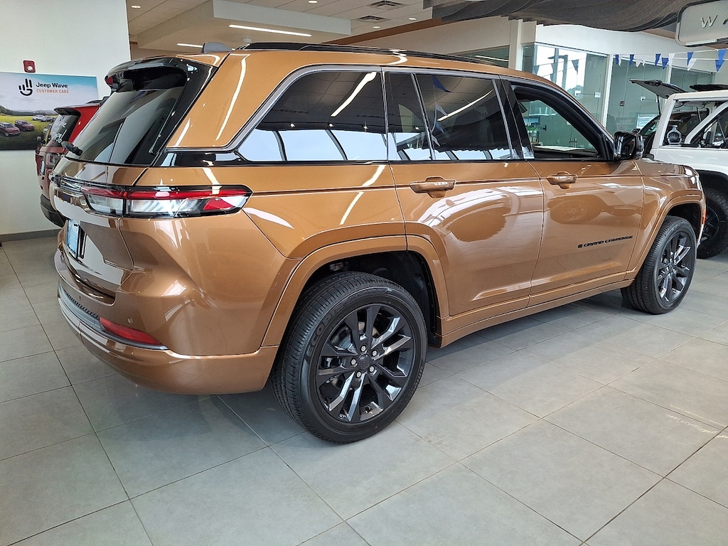 New 2026 Jeep Grand Cherokee Limited Reserve 4x4 Sport Utility