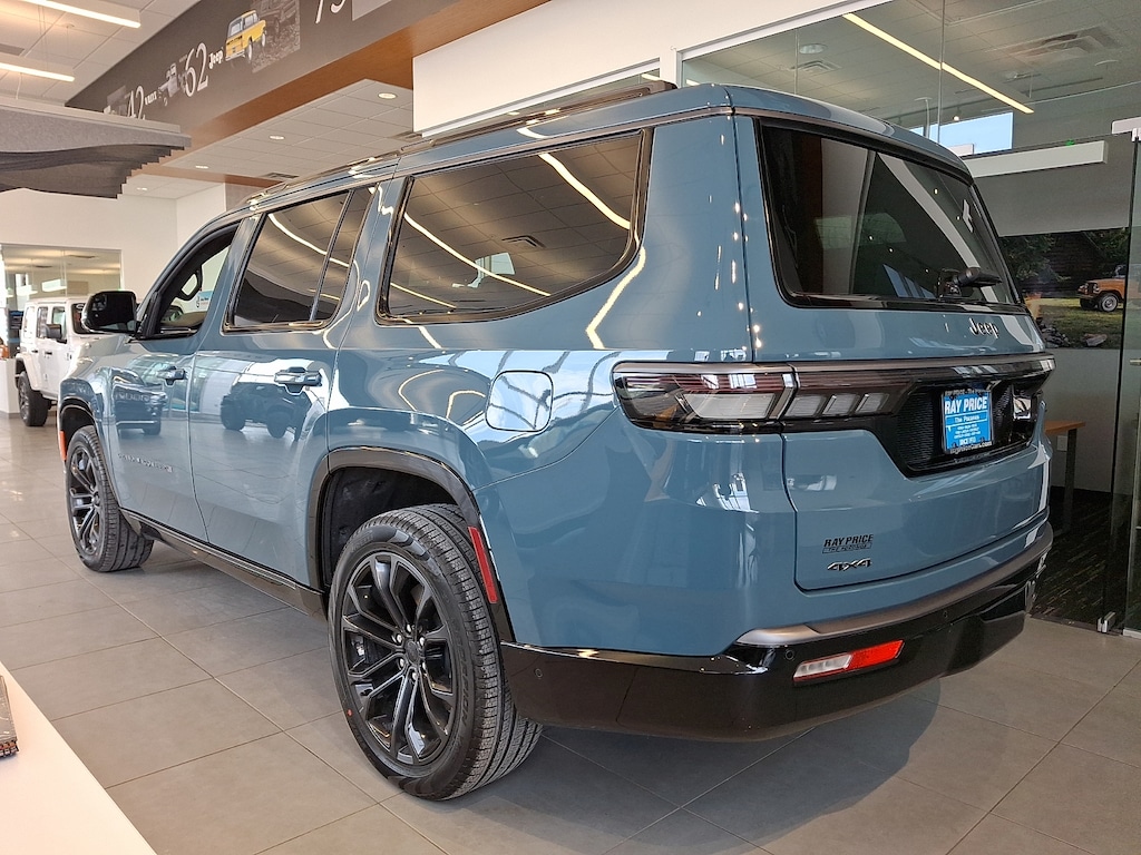 New 2026 Jeep Grand Wagoneer Summit Obsidian 4x4 Sport Utility