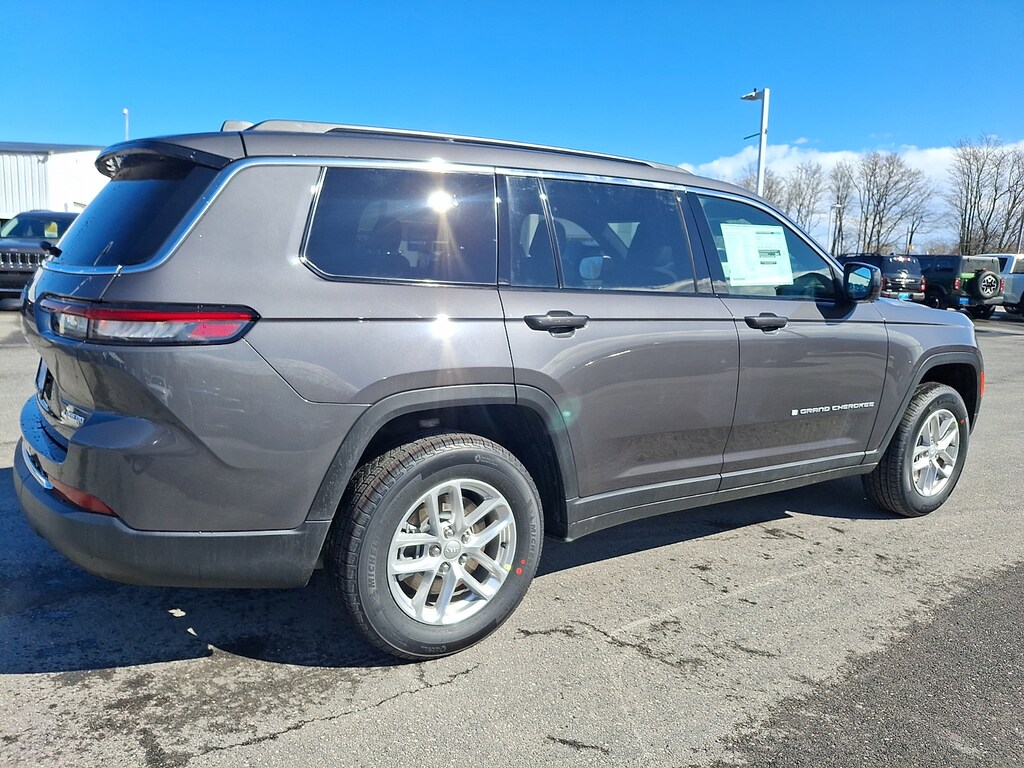 New 2026 Jeep Grand Cherokee L Altitude 4x4 Sport Utility