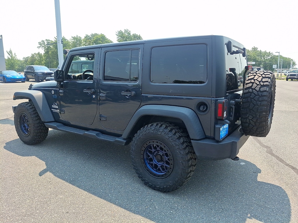 Used 2017 Jeep Wrangler JK Unlimited Sport 4x4 SUV