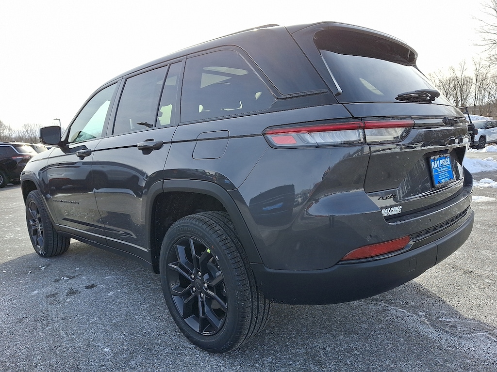 New 2025 Jeep Grand Cherokee Limited 4x4 Sport Utility